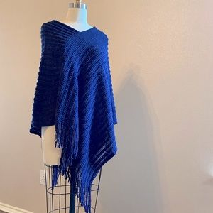 Brand New Comfortable Blue Knit Shawl!
